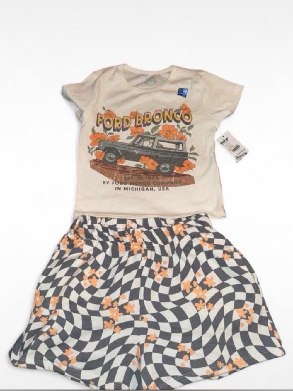 Bronco outfit